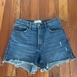 Abercrombie high rise curve love cut off jean short